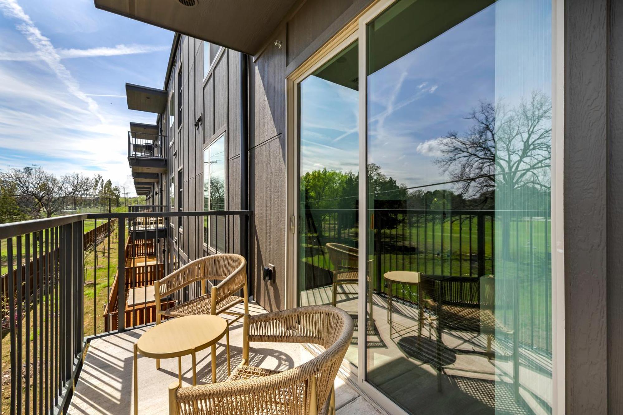 Railyard Apartments By Barsala Denton Cameră foto