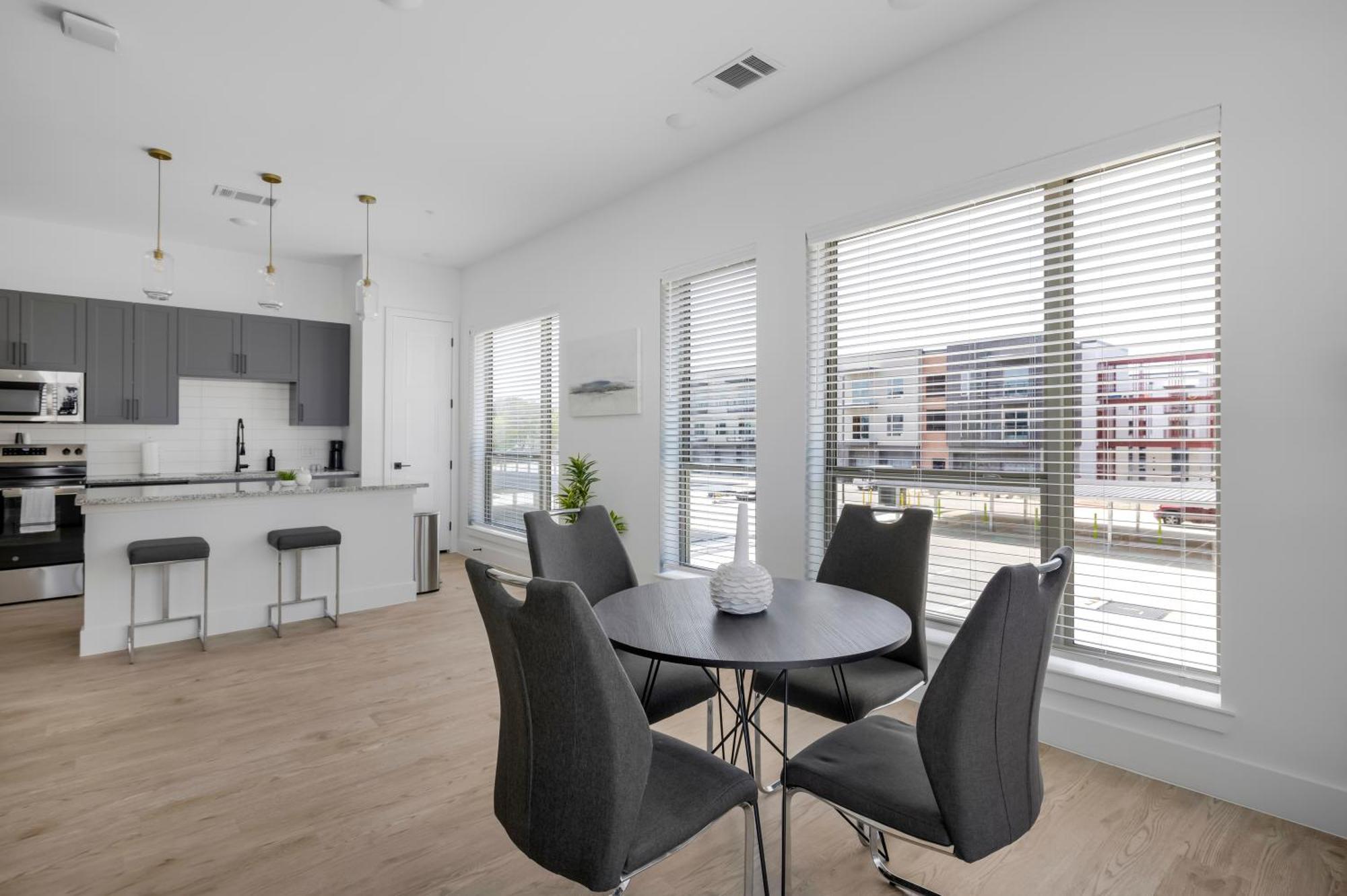 Railyard Apartments By Barsala Denton Cameră foto